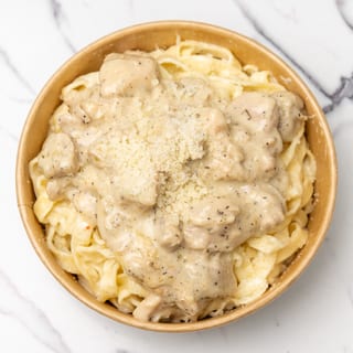 Pasta + Chicken Cremosa