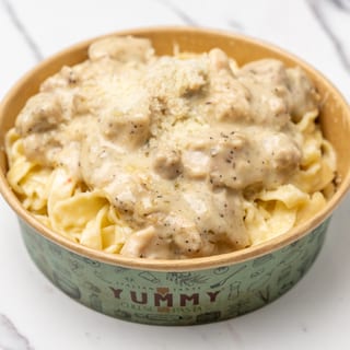 Pasta + Chicken Cremosa
